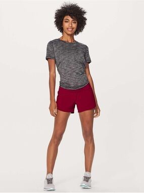 Lululemon Speed Up Short *Long 4"- Scarlet - size 6